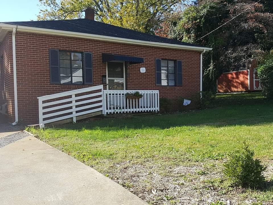 1st image of 30 East St