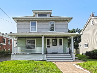 271 Brown Street, West Haven, CT, 06516