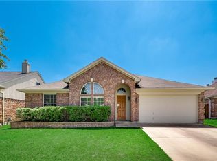 7613 Brittany Pl, Fort Worth, TX 76137