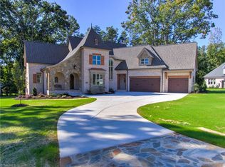 7815 Neugent Dr, Kernersville, NC 27284