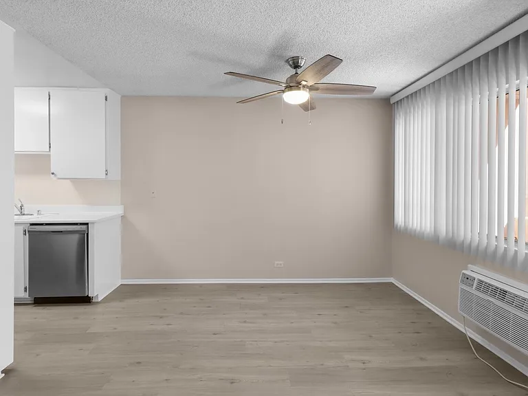 11677-11683 Goshen Ave. Los Angeles CA 90049 — Photo 18