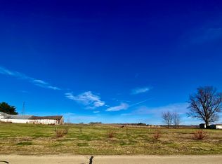 301 S Maple St, Wyanet, IL 61379