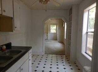 611 Powell Dr, Niceville, FL 32578