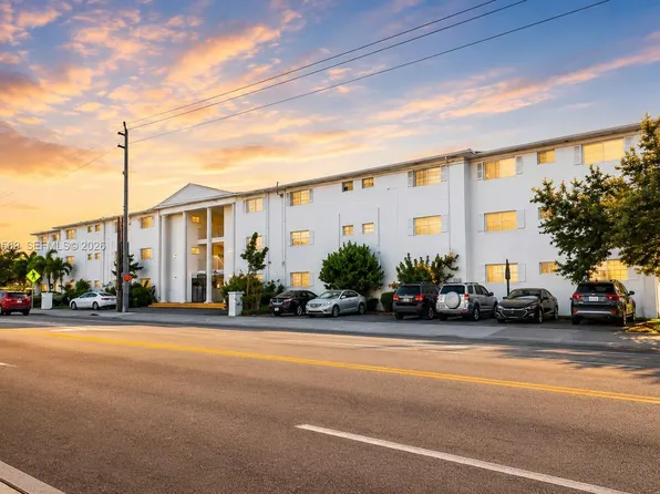 13700 NE 6th Ave APT 113, North Miami, FL 33161