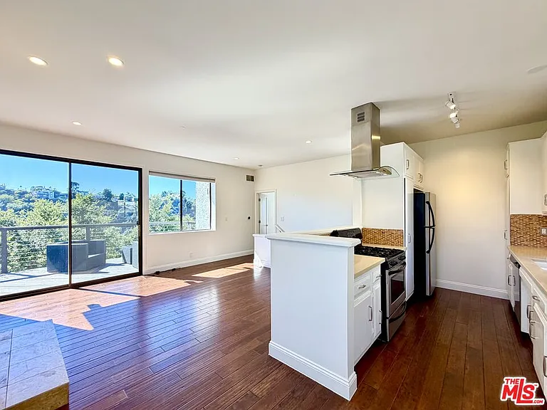 2013 Cyprean Dr — Photo 16