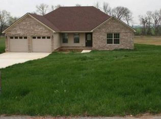 50 Hillside Cv, Dyersburg, TN 38024