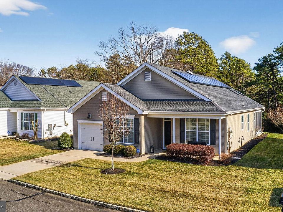1st image of 84 Briarwood Dr