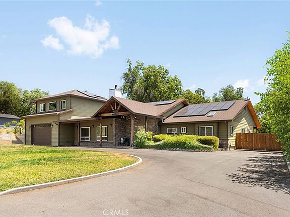 4th image of 5402 Hickory Way