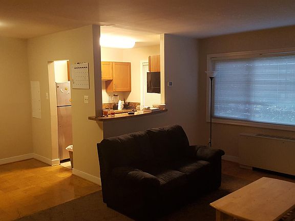 2nd image of 7508 Parkwood Ct APT 304
