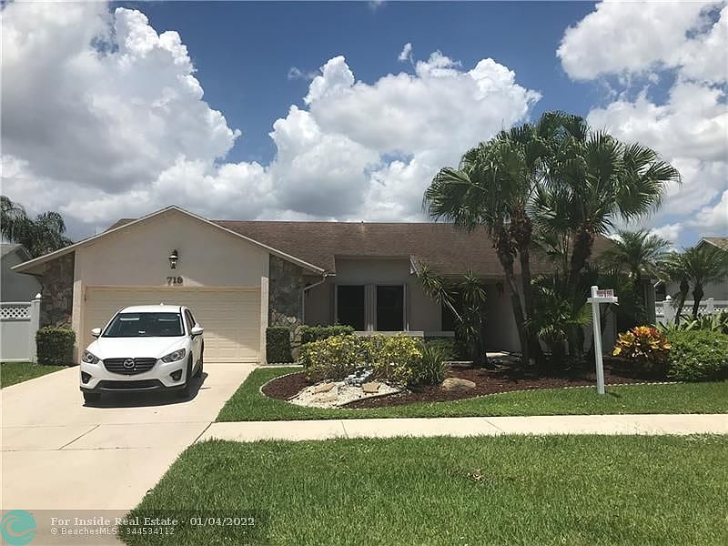 1st image of 719 NW 41st Way