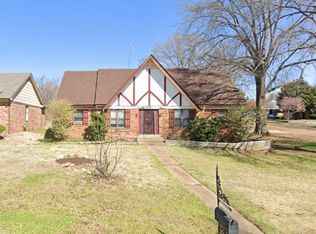 446 Sandalwood Dr, Southaven, MS 38671