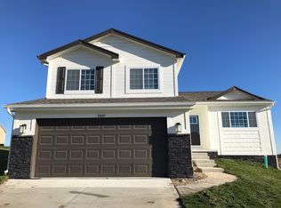 9104 S 177th St, Omaha, NE 68136