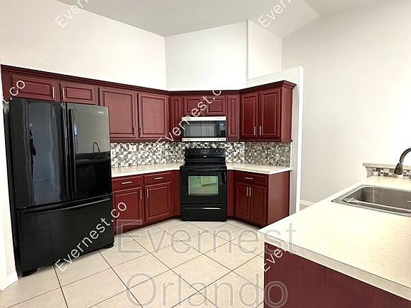 4th image of 1919 Colonial Woods Blvd