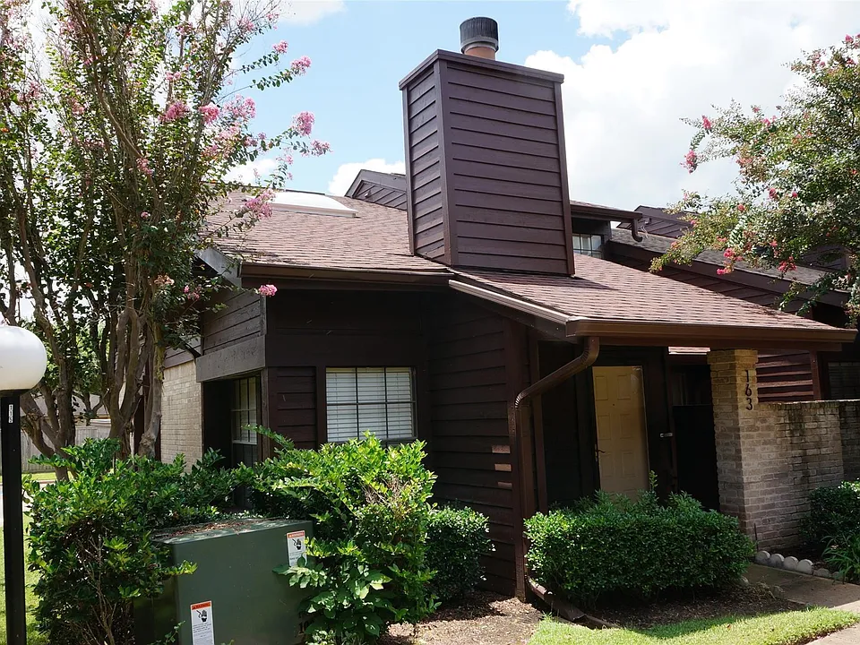 2611 Grants Lake Blvd #163