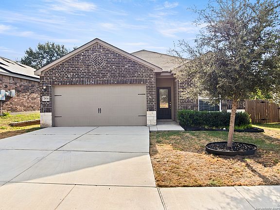 2nd image of 7834 Cactus Plum Dr