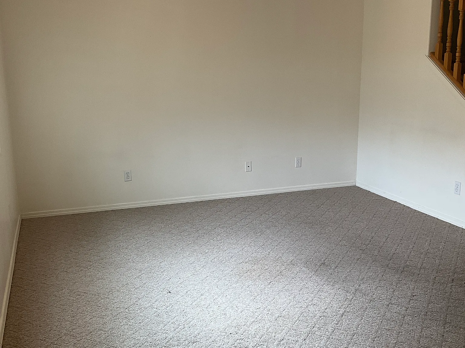 2 bed, 1.5 bath, 1110 sqft, $1,195 — Photo 2