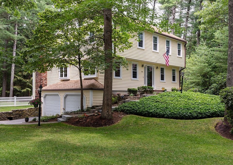 1st image of 34 Pioneer Dr