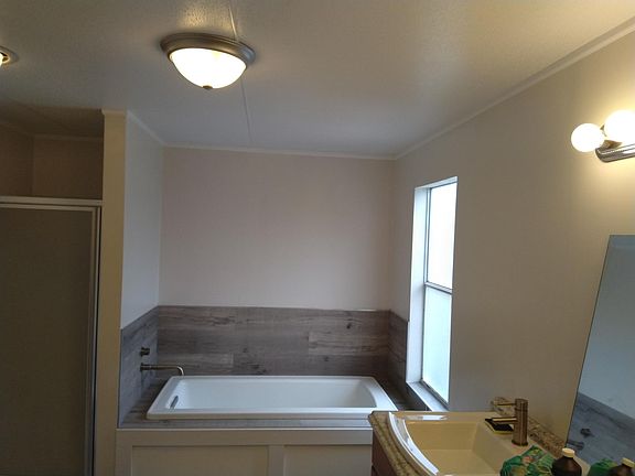 4th image of 1781 Payne Ln