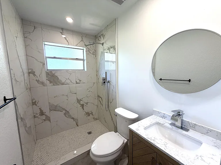 4019 Woodside Dr — Photo 12