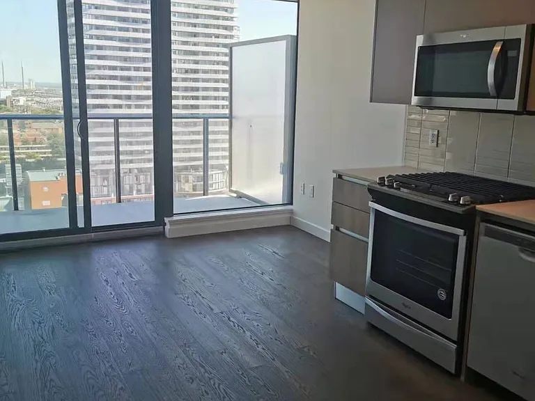 2 A Church St #1801 — Photo 14