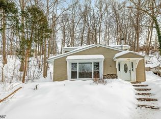 50 E Shore Dr, Vernon Twp., NJ 07462