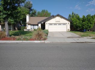 1521 Vermont St, Redlands, CA 92374
