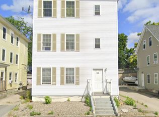 164 Canterbury St #2, Worcester, MA 01603