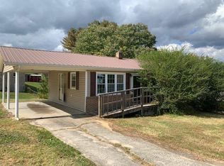 109 Poplar St, Marion, VA 24354
