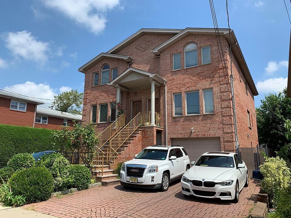 1st image of 85 Columbia Ave