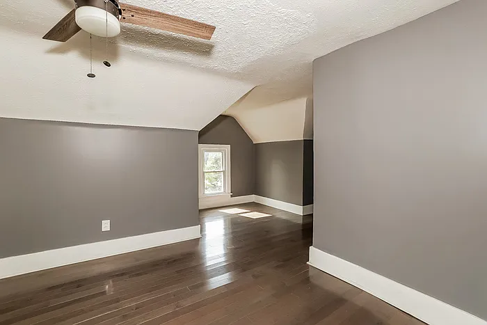 121 Westmoreland Ter — Photo 12