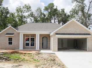 13527 Evergreen Dr, Gulfport, MS 39501