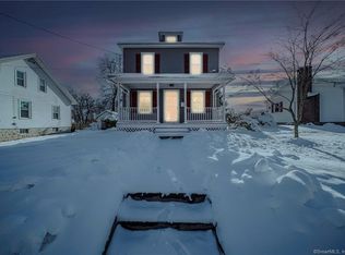 5 Seymour Rd, Windsor Locks, CT 06096