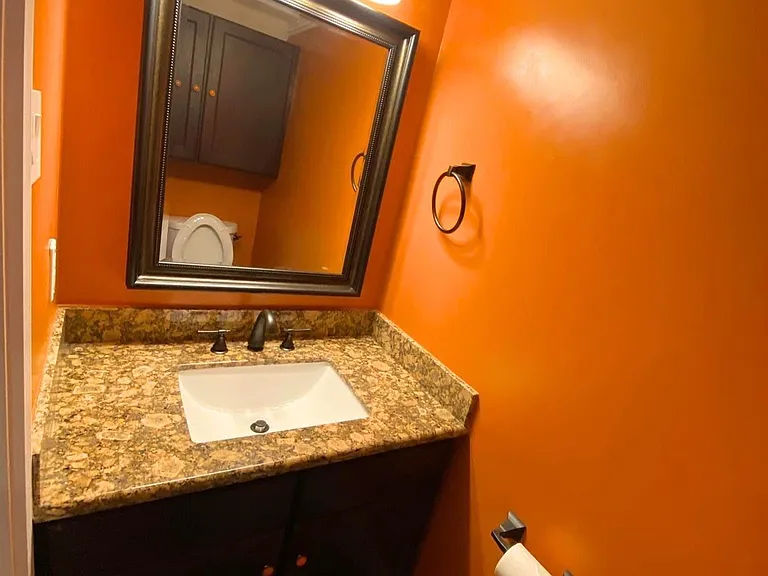18204 Vinland Dr #8204 — Photo 8