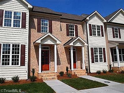 2nd image of 90 Nandina Dr