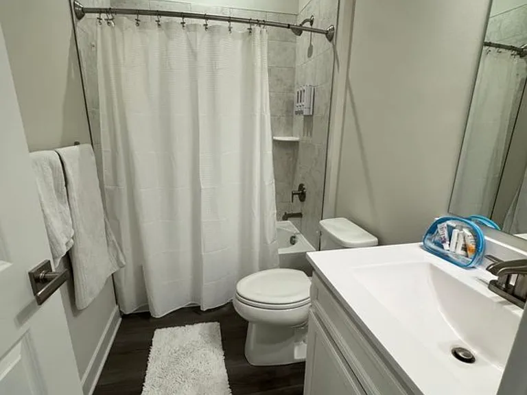958 Poppy Dr #1 — Photo 2