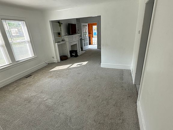 4th image of 3682 Bedford St
