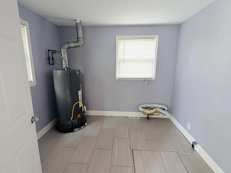 1151 E Decamp St — Photo 7
