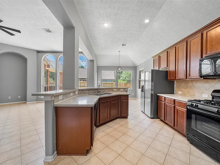 24910 Crystal Stone Ln — Photo 14