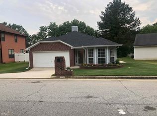 2365 Raven Cir, Lithonia, GA 30058