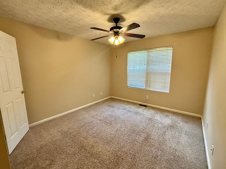 540 Chandon Way — Photo 20