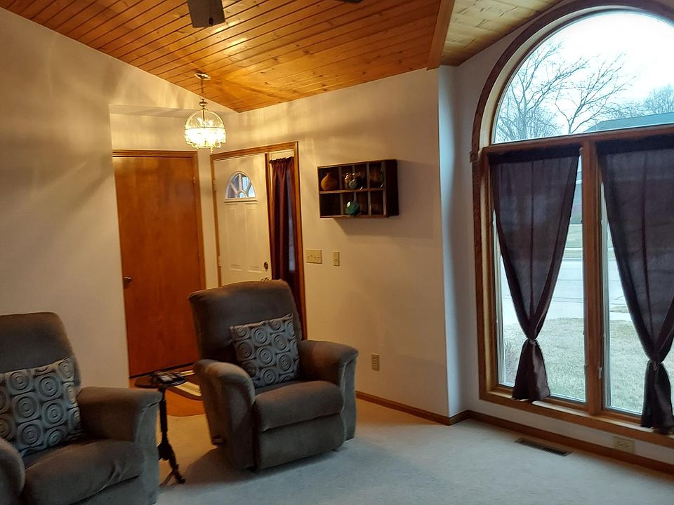 Front entrance with coat closet