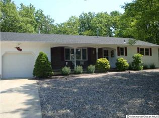 25 Laurelwyck Rd, Waretown, NJ 08758
