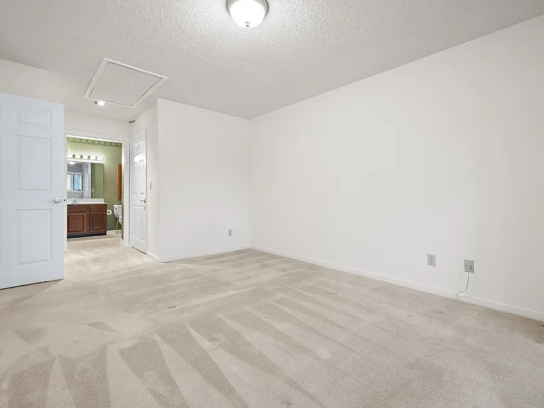 1184 Partridge Ln #1 — Photo 18