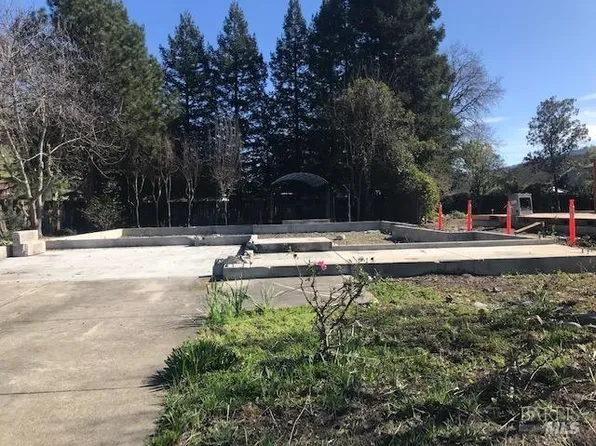 2016 Urbani Place, Calistoga, CA 94515