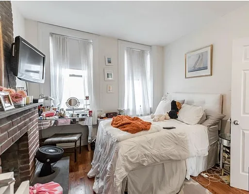 Rented by Corcoran | media 5