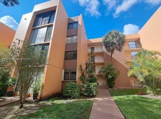 9410 W Flagler St APT 208, Miami, FL 33174