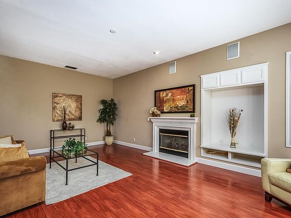 3rd image of 4310 Belcarra Ct