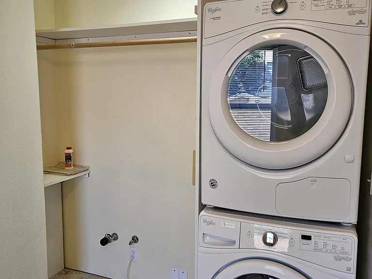 8 B St #1 — Photo 10
