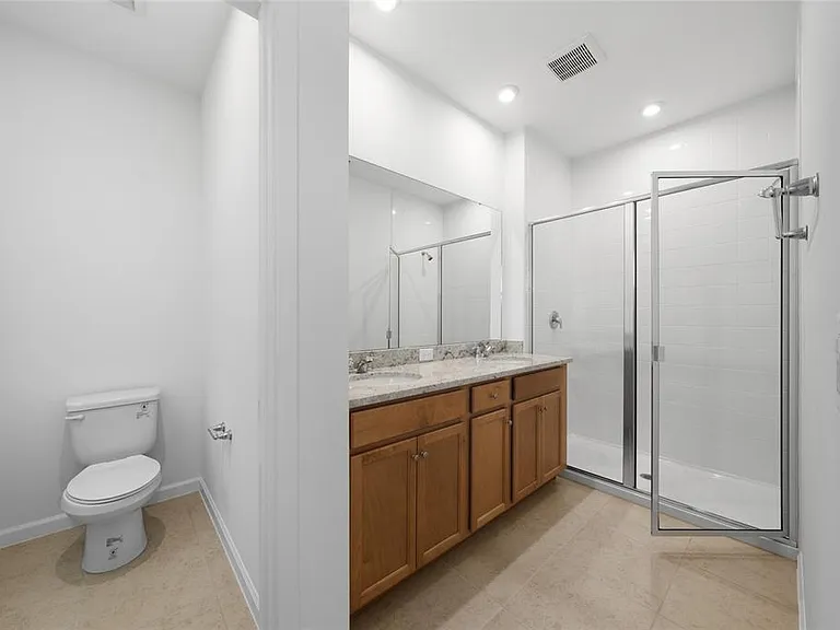 2408 Celebration Blvd — Photo 12