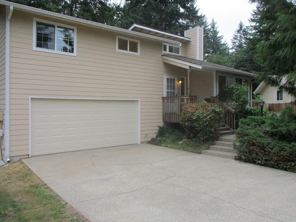1st image of 2615 SE Brookside Ct